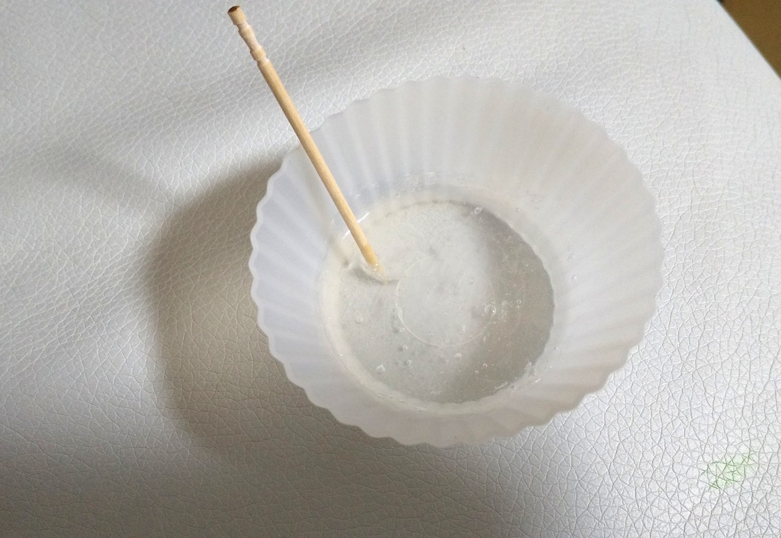 100均のクラフトソープキューブで宝石石鹸の作り方 グリセリンソープとの比較も ショコハジロはもっと自由に生きたい
